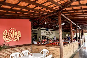 Motel, Restaurant and Distillery Sabor de Minas image