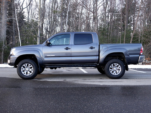 Used Car Dealer «Auto Mart Truck & Car Sales», reviews and photos, 53 S Main St, Derry, NH 03038, USA