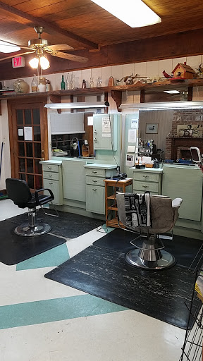 Barber Shop «Virginia Dares Barber Shop», reviews and photos, 494 Wythe Creek Rd, Poquoson, VA 23662, USA