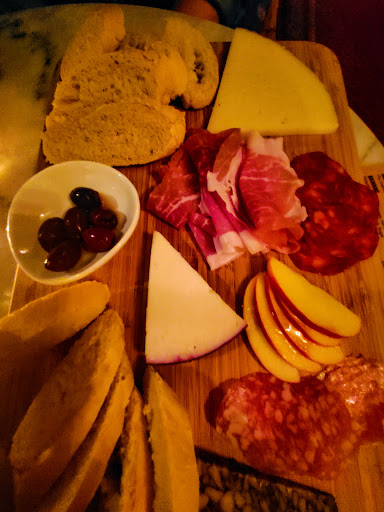 Wine Bar «Solera Wine Bar», reviews and photos, 647 South Ave, Rochester, NY 14620, USA