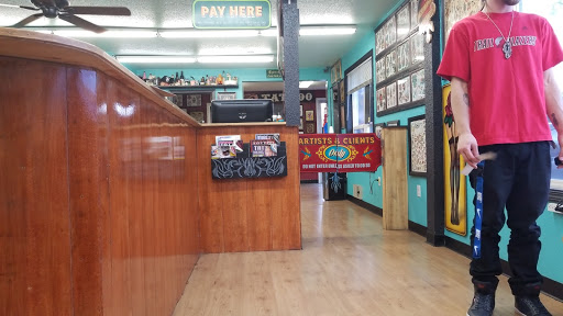 Tattoo Shop «Electric Boogaloo Tattoo», reviews and photos, 1002 NE Minnehaha St, Vancouver, WA 98665, USA