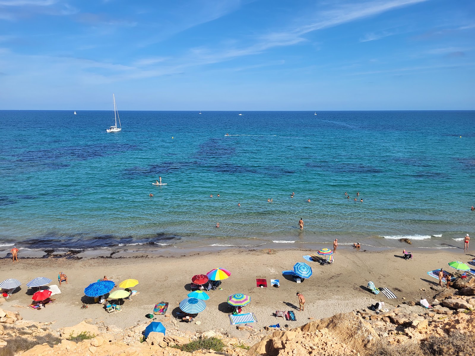 Photo de Playa Flamenca Naturista zone sauvage