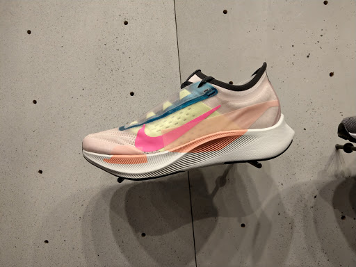 Sporting Goods Store «Nike Seattle», reviews and photos, 1500 6th Ave, Seattle, WA 98101, USA