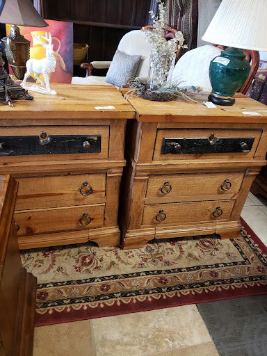 Furniture Store «J and B Furniture Consignments», reviews and photos, 42407 N Vision Way #101, Anthem, AZ 85086, USA