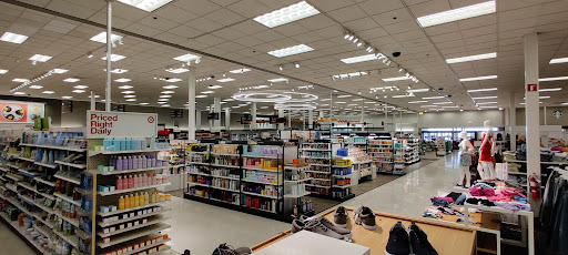 Department Store «Target», reviews and photos, 850 W North Ave, Melrose Park, IL 60160, USA