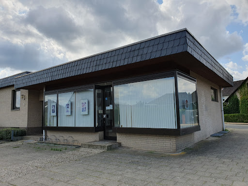 Kleintierpraxis im Leintor unter Nienburg, 