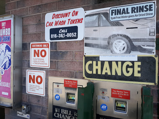 Car Wash «Wonderful Waldo Car Wash», reviews and photos, 7401 Broadway St, Kansas City, MO 64114, USA