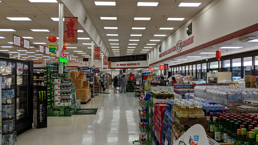 Grocery Store «R-N Market», reviews and photos, 6670 N Cedar Ave, Fresno, CA 93710, USA