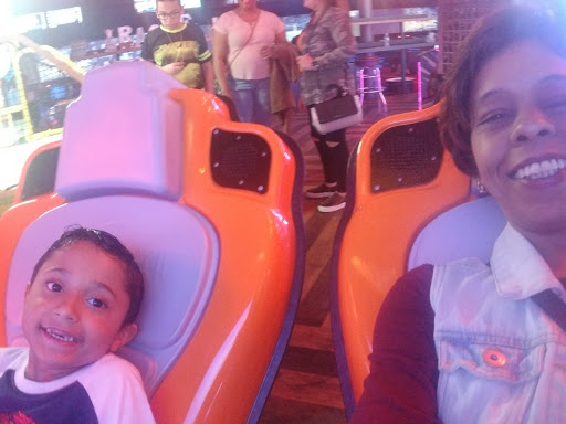 Bowling Alley «Bowlero North Brunswick», reviews and photos, 1 Carolier Ln, North Brunswick Township, NJ 08902, USA