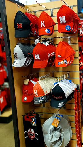 Sportswear Store «Rally House Boardwalk», reviews and photos, 8650 N Boardwalk Ave, Kansas City, MO 64154, USA