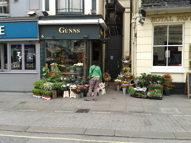 Gunns Florist - Brighton