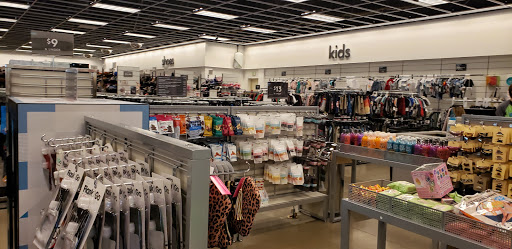 Department Store «Nordstrom Rack Clackamas Promenade», reviews and photos, 8930 SE Sunnyside Rd, Clackamas, OR 97015, USA