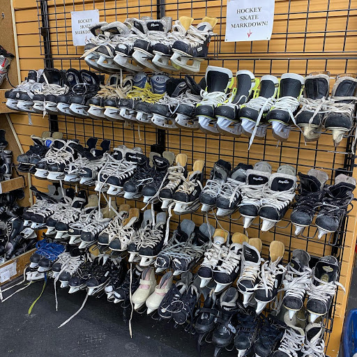 Sporting Goods Store «Play It Again Sports», reviews and photos, 2575 Fairview Ave N, Roseville, MN 55113, USA