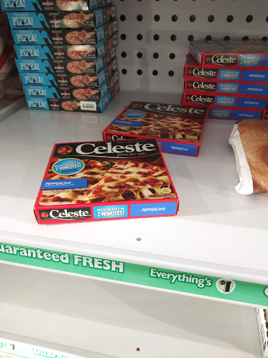 Dollar Store «Dollar Tree», reviews and photos, 171 W Lee Hwy, Warrenton, VA 20186, USA