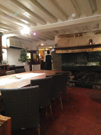 Atmosphère du Restaurant français Auberge du cheval blanc à Mézidon Vallée d'Auge - n°18