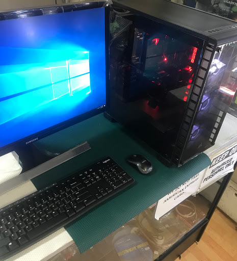 Computer Repair Service «T A PC Repair», reviews and photos, 31-06 38th St, Astoria, NY 11103, USA