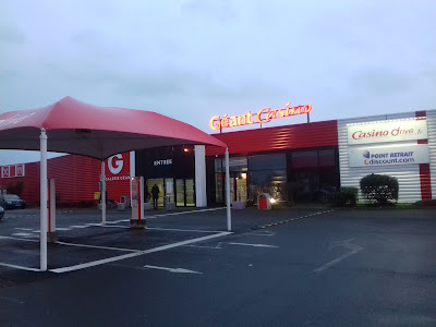 Casino Supermarché à Saint-Pair-sur-Mer