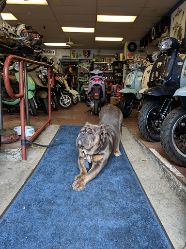 Motor Scooter Dealer «San Francisco Scooter Centre», reviews and photos, 127 10th St, San Francisco, CA 94103, USA