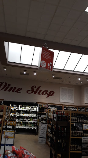 Grocery Store «Piggly Wiggly», reviews and photos, 122 US-17 BUS, Surfside Beach, SC 29575, USA