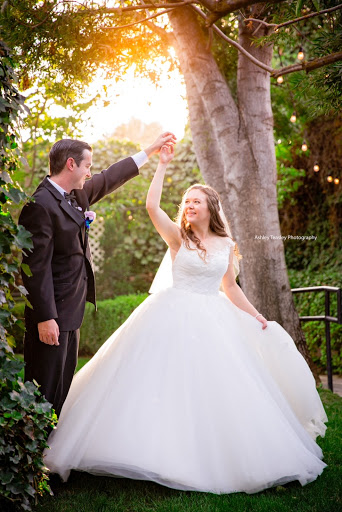 Bridal Shop «Diamond Bridal Gallery», reviews and photos, 7433 Greenback Ln #J-K, Citrus Heights, CA 95610, USA