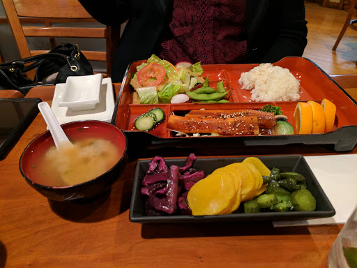 Shopping Mall «Westgate Centre», reviews and photos, 12320 Olive Blvd, Creve Coeur, MO 63141, USA