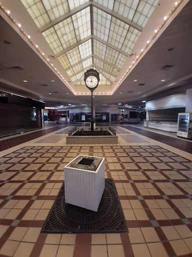 Shopping Mall «St. Lawrence Centre», reviews and photos, 6100 St. Lawrence Centre, Massena, NY 13662, USA