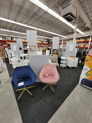 Office Supply Store «Staples», reviews and photos, 23131 Michigan Ave, Dearborn, MI 48124, USA