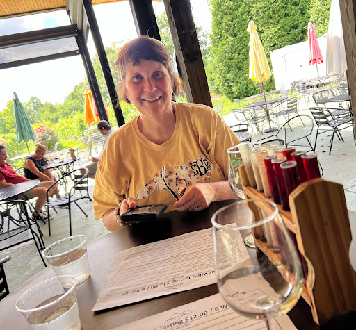 Vineyard «Saint Paul Mountain Vineyards», reviews and photos, 588 Chestnut Gap Rd, Hendersonville, NC 28792, USA