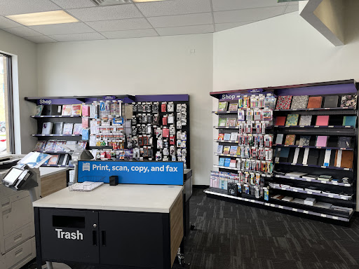 Print Shop «FedEx Office Print & Ship Center», reviews and photos, 7217 W Forest Preserve Ave, Norridge, IL 60706, USA