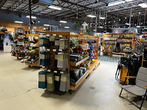 Camping Store «REI», reviews and photos, 63 W Aylesbury Rd, Timonium, MD 21093, USA