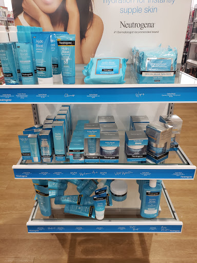 Hair Salon «Ulta Beauty», reviews and photos, 7310 Guilford Dr, Frederick, MD 21704, USA