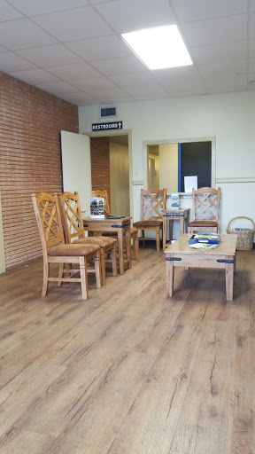 Used Car Dealer «Bluebonnet Chrysler Dodge», reviews and photos, 547 S Seguin Ave, New Braunfels, TX 78130, USA