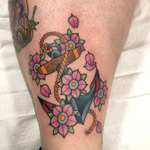 Tattoo Shop «Lo And Behold Tattoo», reviews and photos, 210 Division St NW, Olympia, WA 98502, USA