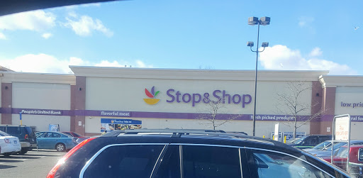 Grocery Store «Stop & Shop», reviews and photos, 760 Villa Ave, Fairfield, CT 06824, USA