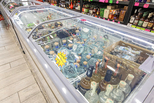 Grocery Store «Save Mart», reviews and photos, 1340 S Hutchins St, Lodi, CA 95240, USA