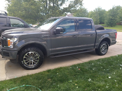 Car Dealer «Bill Estes Ford», reviews and photos, 450 N Northfield Dr, Brownsburg, IN 46112, USA