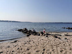 Kollund Beach'in fotoğrafı geniş bir kıyı şeridi ile birlikte