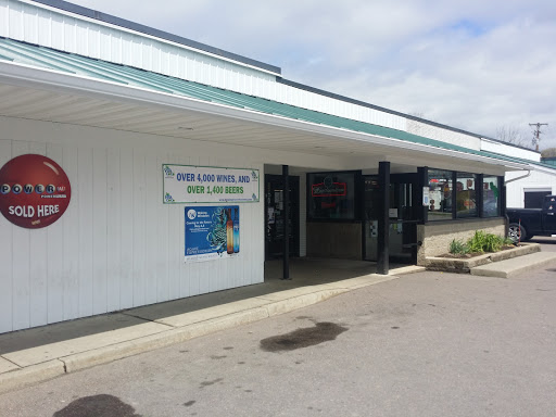 Liquor Store «Beverage Warehouse», reviews and photos, 1 East St, Winooski, VT 05404, USA