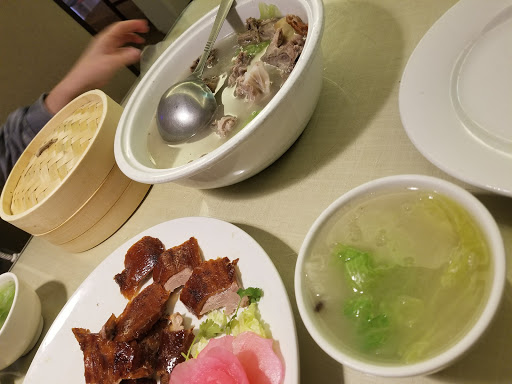 Shopping Mall «Orchard Mall Shopping Center», reviews and photos, 6337 Orchard Lake Rd, West Bloomfield Township, MI 48322, USA