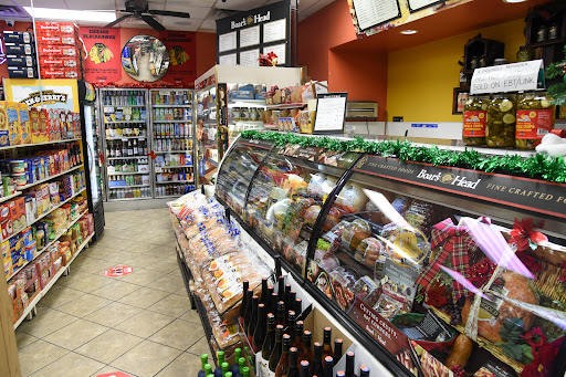 Convenience Store «McCormick Market», reviews and photos, 80 E Cermak Rd C, Chicago, IL 60616, USA