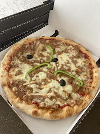 Plats et boissons du Pizzas à emporter Pizza Elouchaka Bayonne - n°4