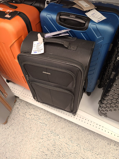 Clothing Store «Ross Dress for Less», reviews and photos, 818 Arnold Commons Dr, Arnold, MO 63010, USA