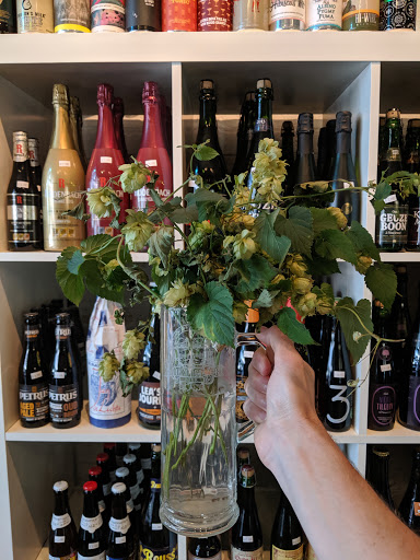 Liquor Store «Louisville Beer Store», reviews and photos, 746 E Market St, Louisville, KY 40202, USA