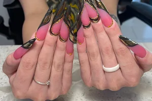 Frenchy's Nails & Spa image