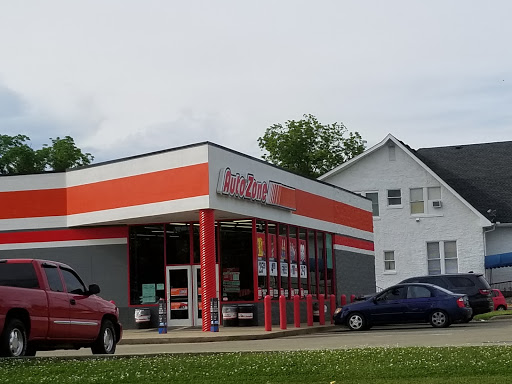 Auto Parts Store «AutoZone», reviews and photos, 735 N Main St, Shelbyville, TN 37160, USA