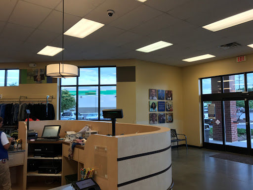 Thrift Store «Goodwill - Mt. Island», reviews and photos