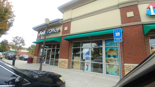 Print Shop «FedEx Office Print & Ship Center», reviews and photos, 2985 Chapel Hill Rd #100, Douglasville, GA 30135, USA