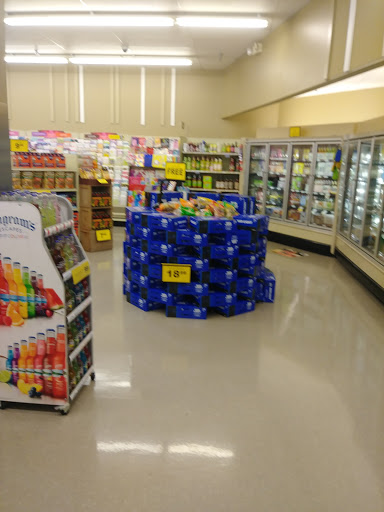Grocery Store «Food Lion», reviews and photos, 5426 Six Forks Rd, Raleigh, NC 27609, USA
