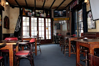 Atmosphère du Restaurant Pub Anglais Bordeaux - The Golden Apple - n°4