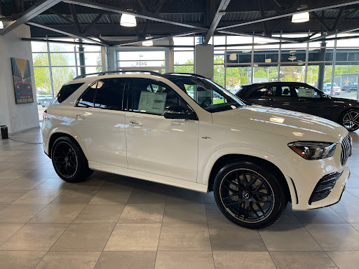 Mercedes Benz Dealer «Mercedes-Benz of Salem», reviews and photos, 2405 Commercial St SE, Salem, OR 97302, USA